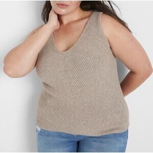 Lane Bryant women’s Classic V-Neck Cropped Sweater Tank 22/24 plus nwt $50 camel